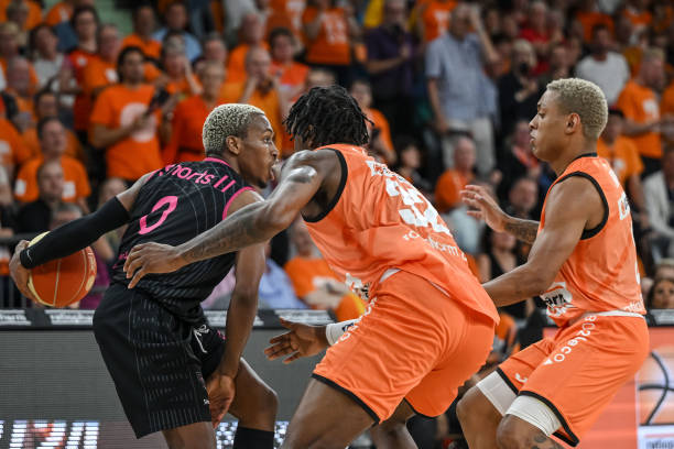 镇守球门 镇守球门