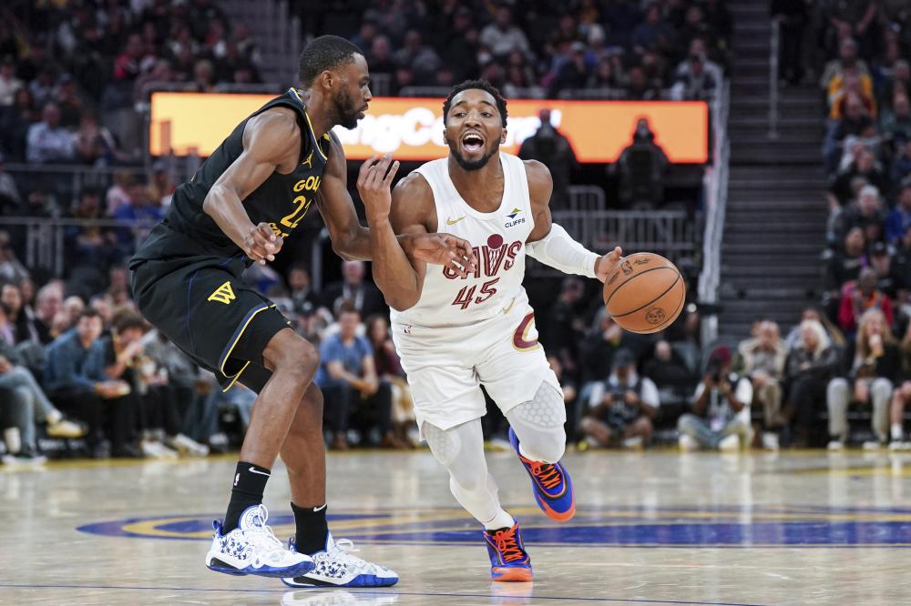 手胆寒的射 手胆寒的射